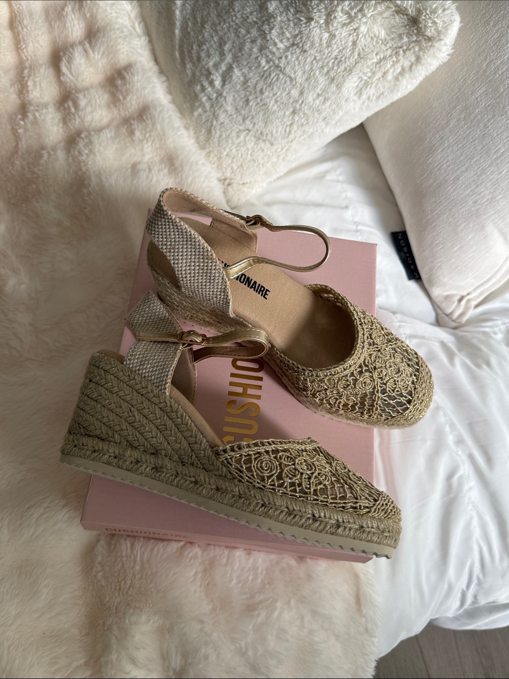 BRAND NEW CUSHIONAIRE Flora platform espadrilles heels